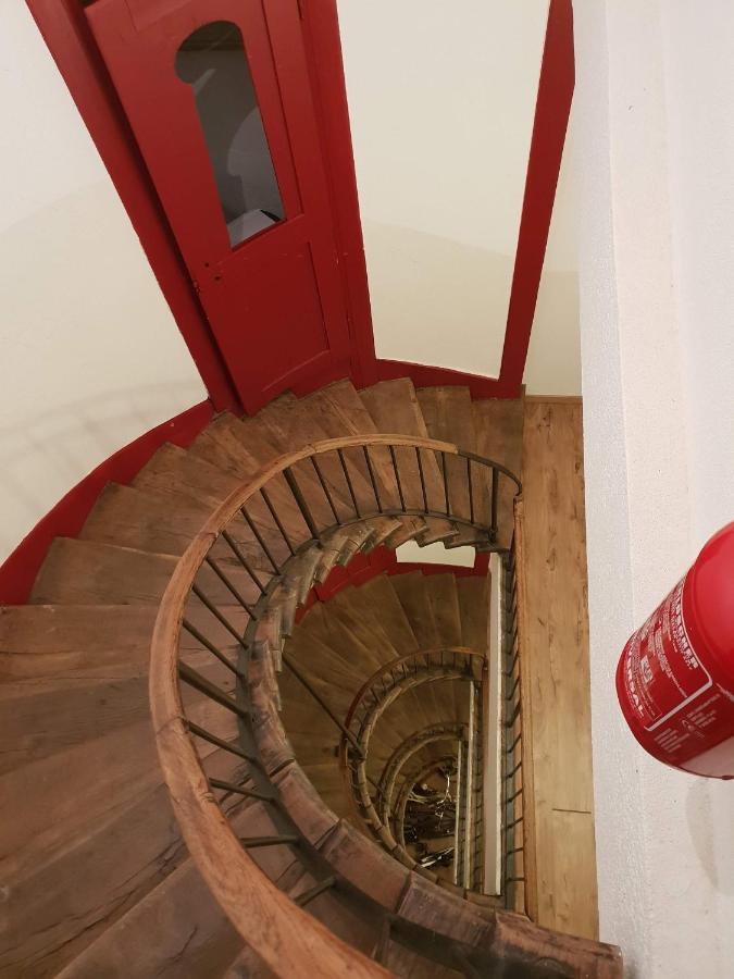 Haus De Philosophe Et Compositeur Rousseau Μπίελ/Μπιένε Εξωτερικό φωτογραφία